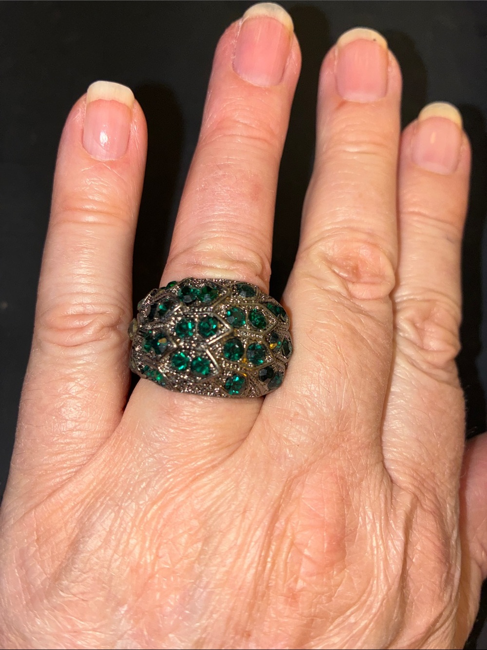 Emerald Green Crystal Dome Cocktail Stretch Ring